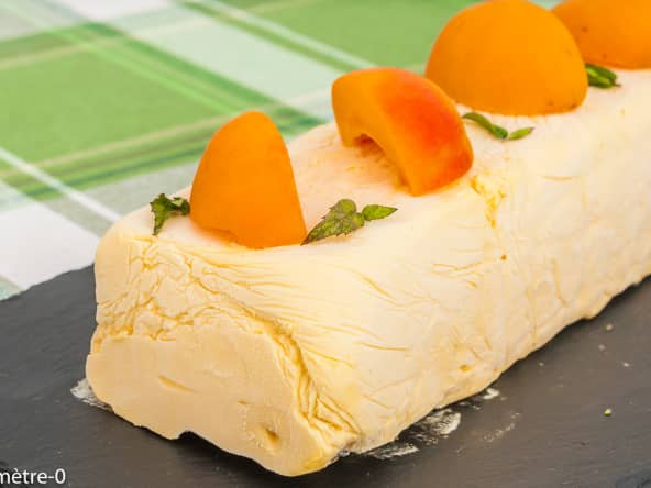 Parfait à la crème d'abricot