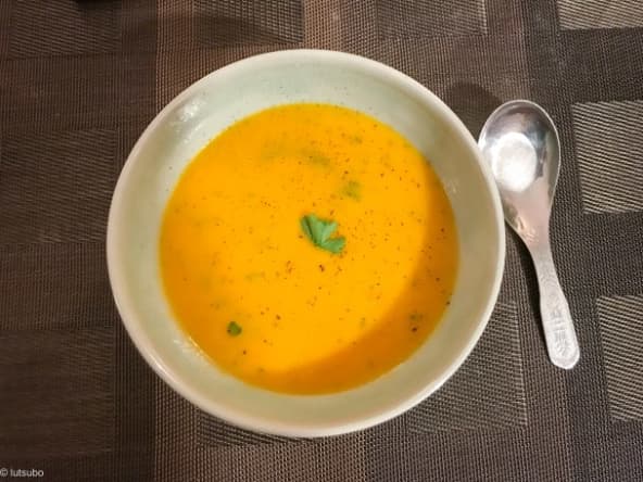Soupe de carotte un peu à l’indienne