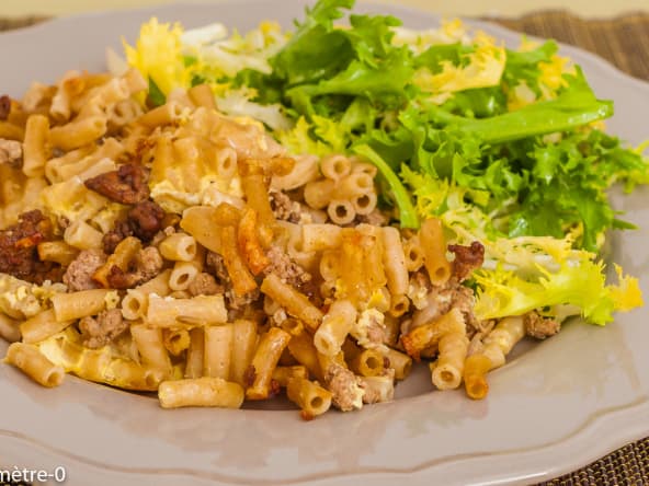 Makaronilaatikko, gratin de macaronis finlandais