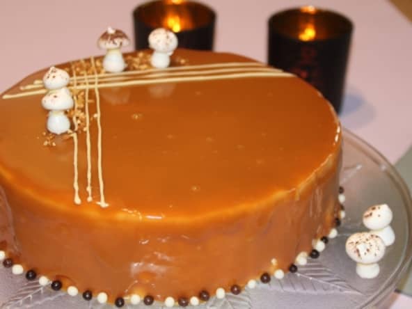 Entremets poire, vanille et caramel