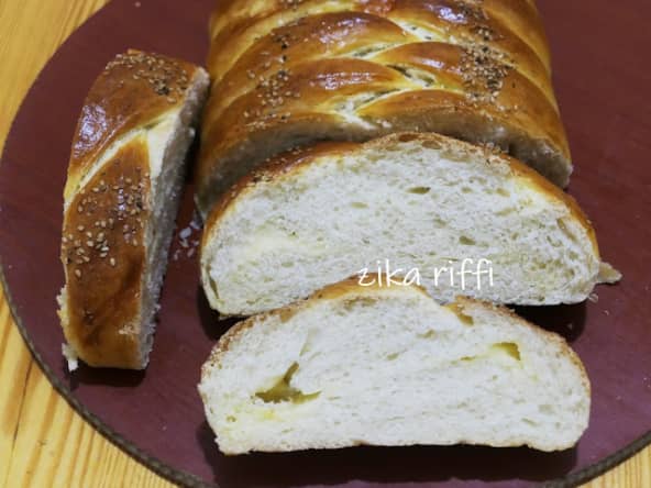 Khobz eddar
