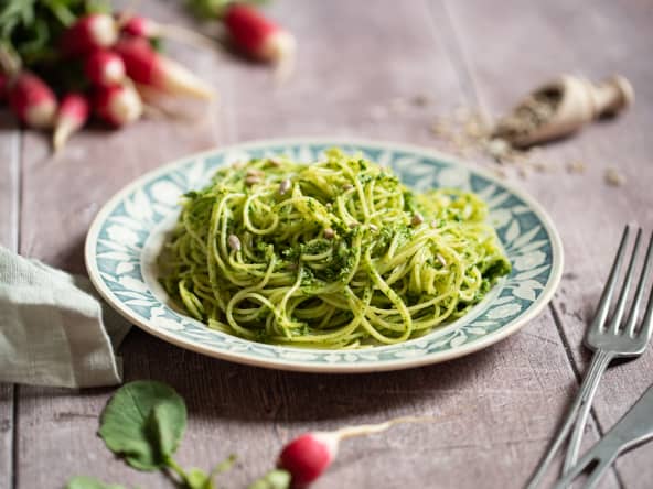 Pâtes au pesto de fanes de radis