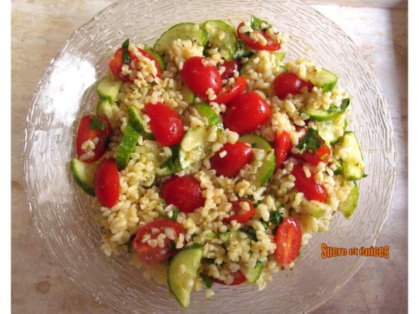 Salade de boulgour, tomates et concombres