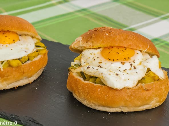 Burger végétarien œuf, courgette