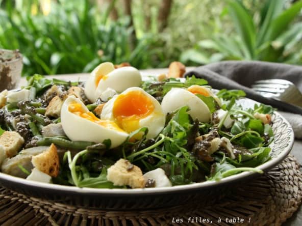 Salade haricots, artichauts, vinaigrette à la tapenade