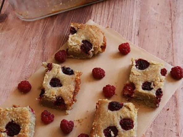 Blondie aux framboises et chocolat blanc