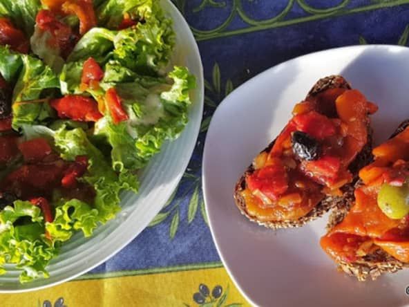 Poivrons grillés et sauce tomate basilic