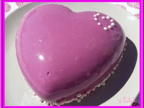Entremets cassis et crémeux citron
