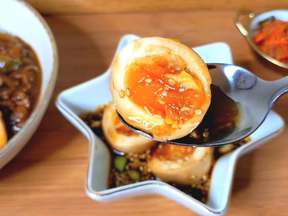 Mayak Eggs- oeufs en marinade sucrée-salée à la Coréenne