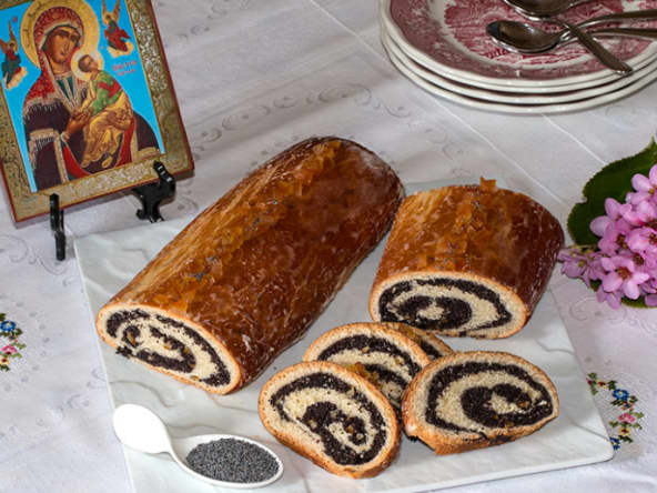 Brioche polonaise roulée au pavot