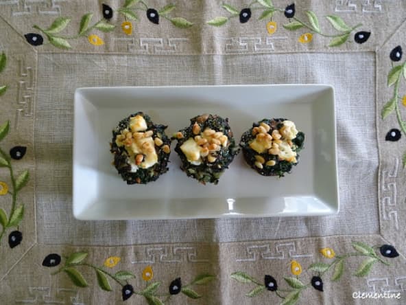 Champignons farcis à la crétoise