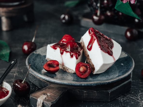 Coulis de cerises, nappage gâteau et glace