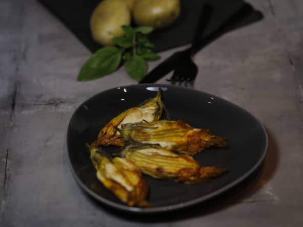 Fleurs de courgettes à la brandade