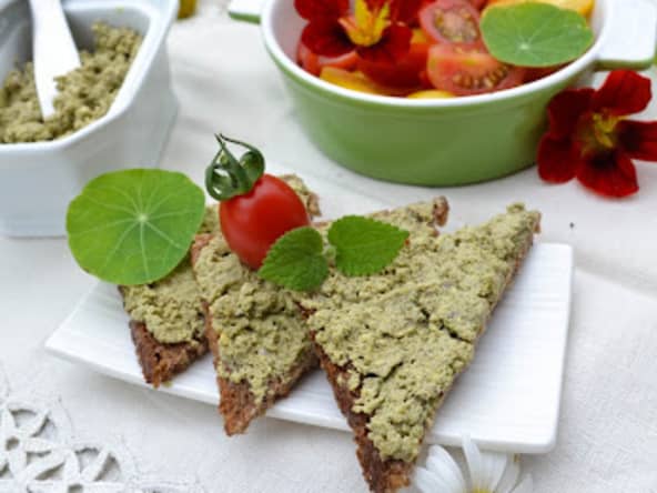 Pâté végétarien à l'épiaire des bois