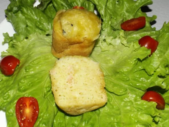 Cake au saumon fumé et au roquefort