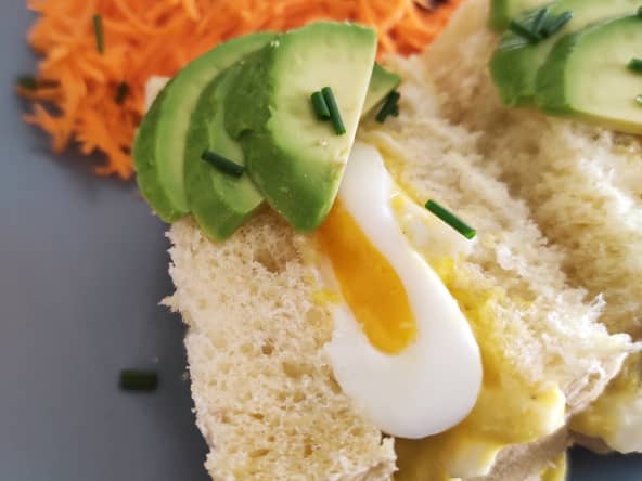 Fluffy avocado toast