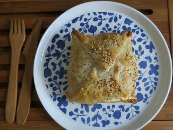 Feuilletés au poulet et champignons à la béchamel