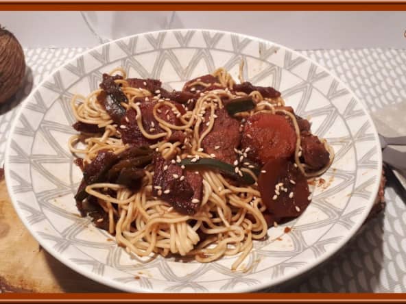 Wok de nouilles au poulet