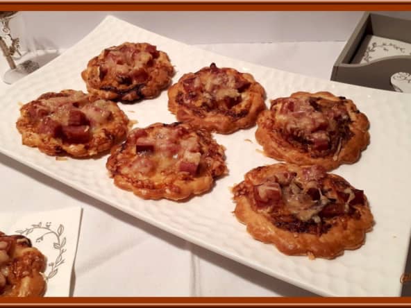 Tartelettes au Comté et saucisse de Morteau