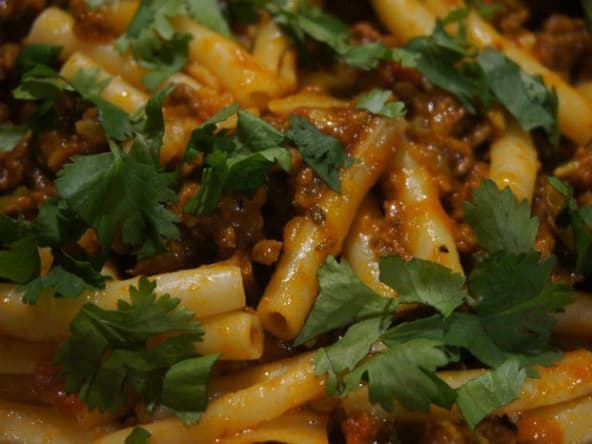 Pâtes à la viande hachée sauce tomate