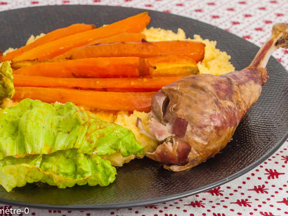 Pintade à la polenta, aux carottes et emmental