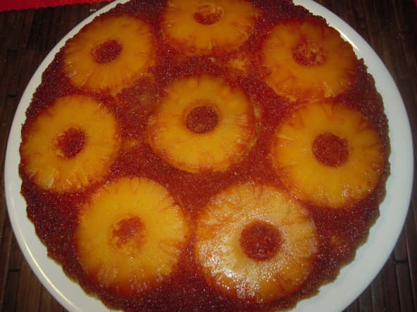 Gâteau à l'ananas caramélisé