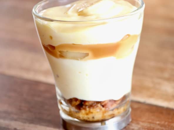 Tiramisu poire, spéculoos, caramel au beurre salé