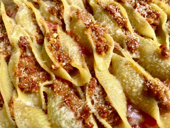 Conchiglies farcies au jambon cru et tomates séchées (pâtes)