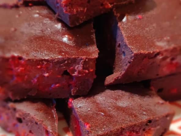Brownies fondants à la framboise sans beurre et sans gluten
