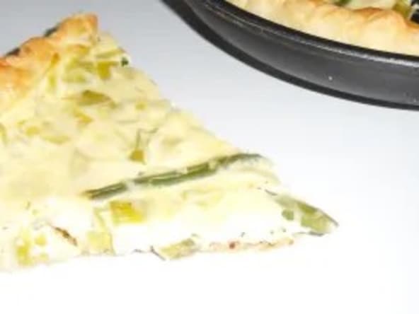 Quiche aux légumes verts et à la moutarde à l’ancienne