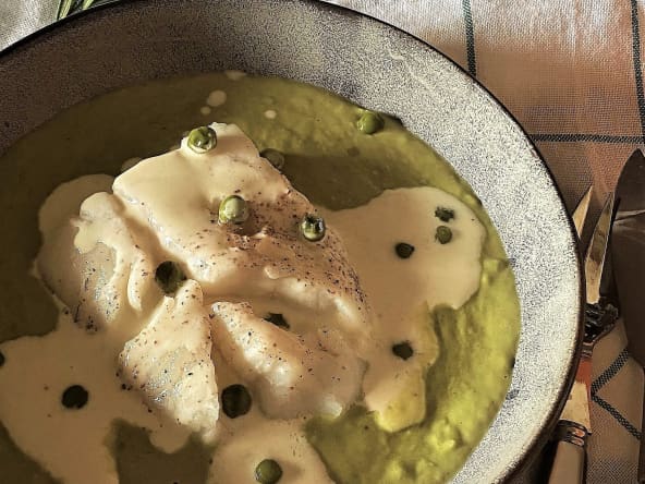 Cabillaud sauce citronnée à la crème de petits pois