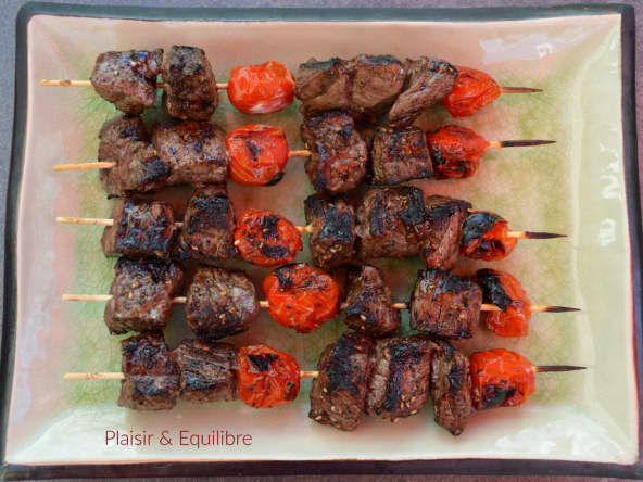 Brochettes de bœuf marinade au zaatar, sumac et mélasse de grenade