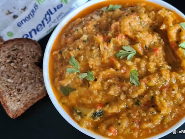 Caviar de courgettes au curry rouge