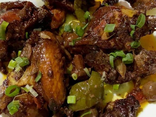 Civet de poulet créole de la Réunion