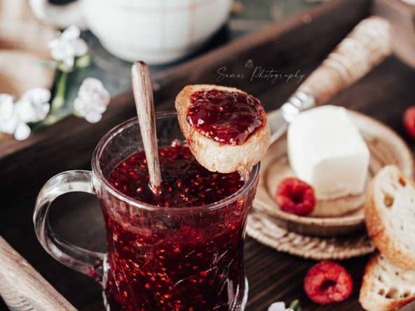 Confiture de framboises (recette maison)