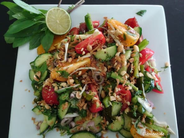 Salade de tomates vietnamienne