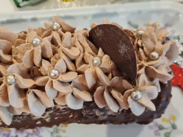 Bûche de noël roulée au chocolat