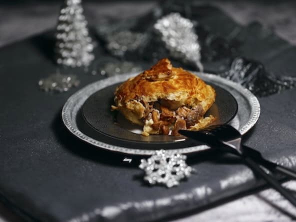Petites tourtes de volaille quenelles et girolles - une recette festive