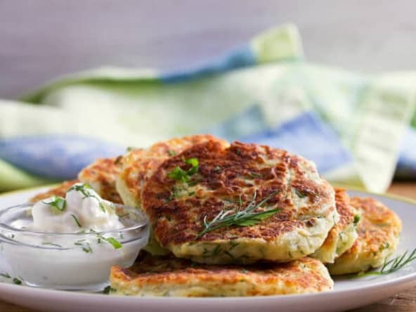 Galettes de chou fleur au fromage et 2 autres idées de plats légers et faciles à préparer pour le repas du soir
