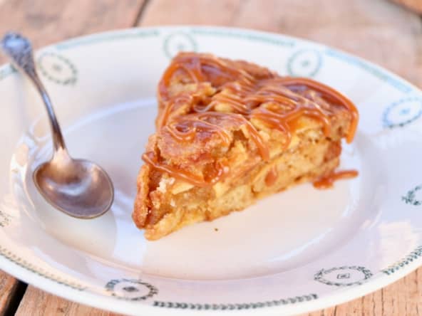 Gâteau moelleux pommes caramel au beurre salé
