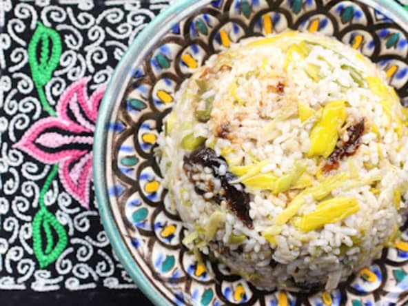Pilaf aux poireaux et pruneaux fumés