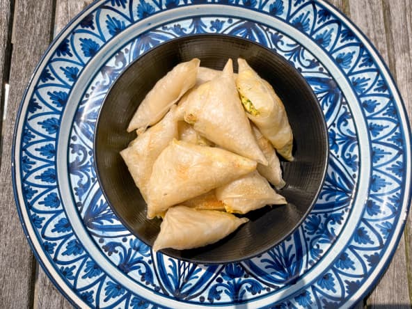 Samoussas aux crevettes grises et ciboulette