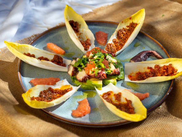 Salade poulpe fumé, avocat et pamplemousse