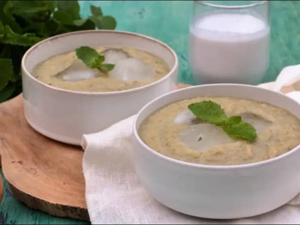 Gaspacho de concombre et lait de coco au paprika de Cyril Lignac