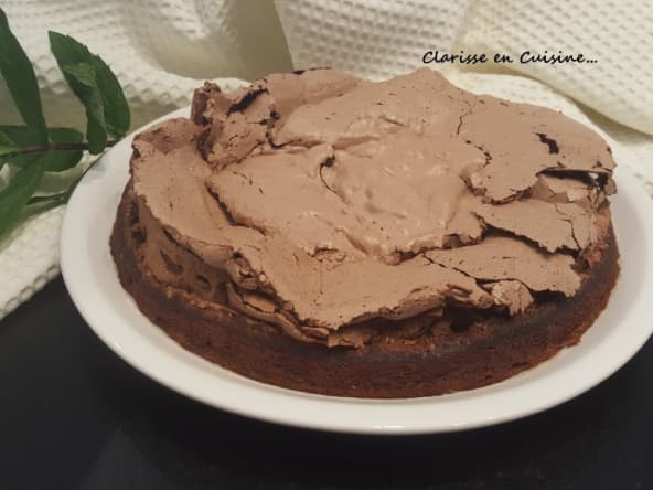 Gâteau au chocolat meringué