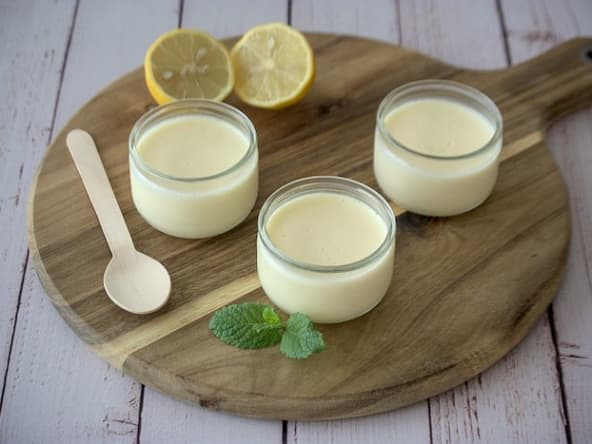 Délicieuses crèmes au citron maison