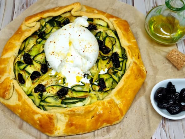 Tarte rustique courgettes et burrata