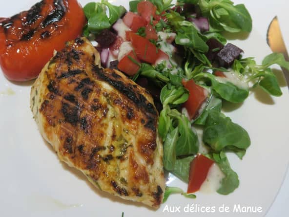 Blancs de poulet marinés à l'huile citronnée, moutarde et estragon