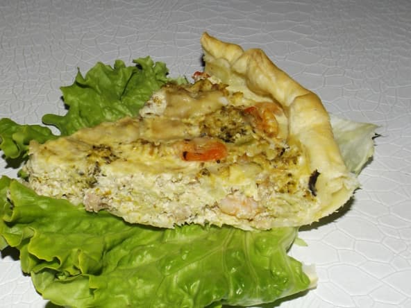 Tarte aux brocolis, thon et crevettes