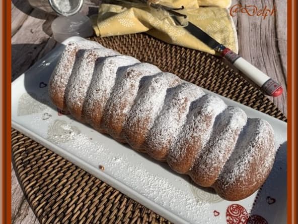 Cake moelleux à la vanille façon Cyril Lignac